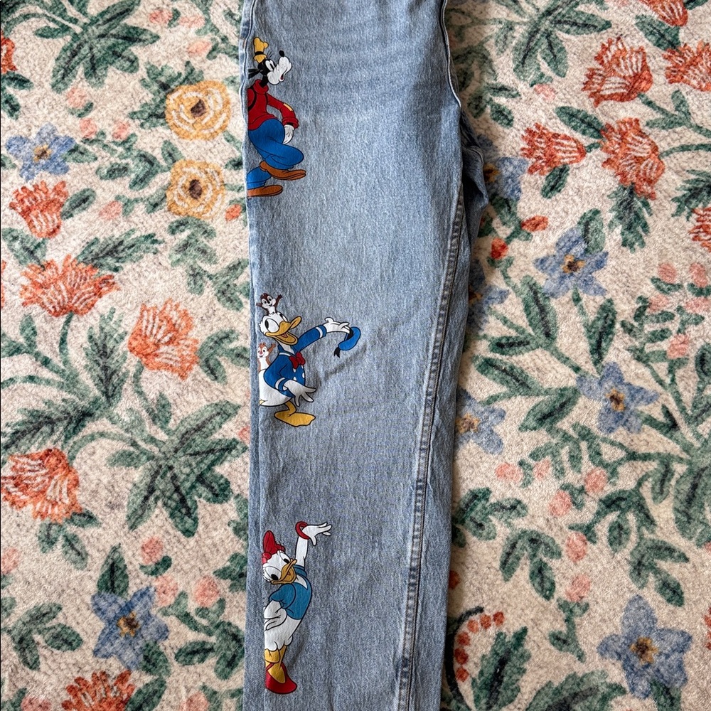 Mickey Mouse and friends High-Rise Mom Jeans - Picture 12 of 12
